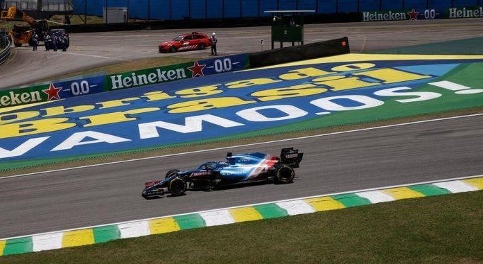 Alonso führt das letzte F1-Training in Brasilien an