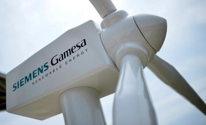 Siemens Gamesa erwartet nach Reduzierung der Jahresverluste für 2022 die Rückkehr in die Gewinnzone