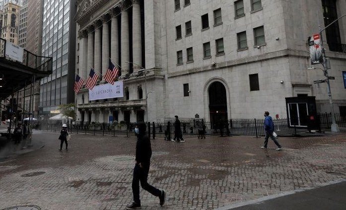 Wall Street schließt höher und Dow Jones steigt um 0,29% wegen Infrastrukturplan