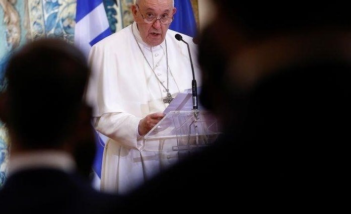 Papst zitiert die alten Griechen, um aktuelle Bedrohungen der Demokratie zu beklagen