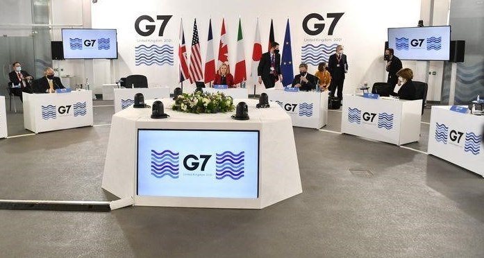 Der chinesische Präsident Xi und der russische Präsident Putin dominieren den G7-Gipfel