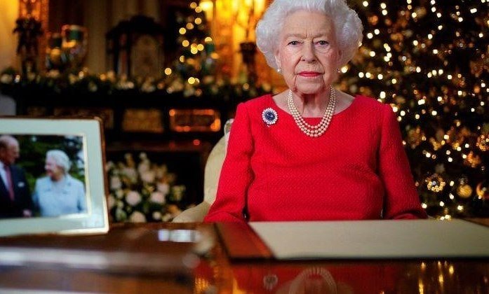 Vom Pudding bis zum Baum: Der Palast bereitet sich auf die Jubiläumsfeierlichkeiten von Königin Elizabeth vor