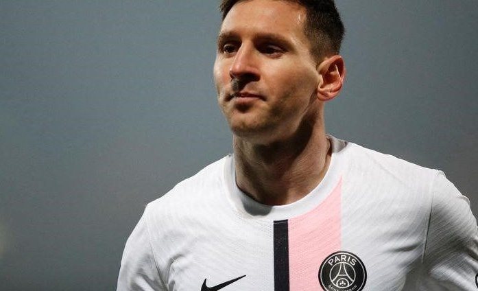 Messi erholt sich noch von COVID-19 bei PSG und verpasst die Reise nach Lyon