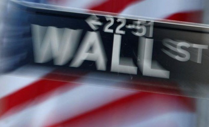 Wall Street schließt nach Bidens Ankündigung von Russland-Sanktionen niedriger, aber ohne Tiefststand