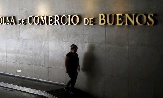 Die Börse von Buenos Aires schließt mit einem Minus von 1,06%.