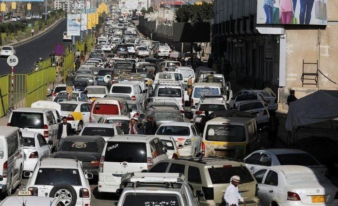 Treibstoffmangel verschärft Verkehrsproblem im Jemen
