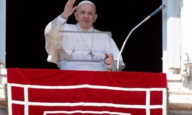 Papst Franziskus sagt, der Konflikt in der Ukraine sei keine "militärische Operation, sondern ein Krieg"