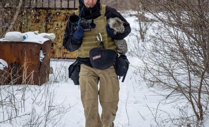 Der ukrainische Fotograf und Reuters-Mitarbeiter Maksim Levin stirbt bei der Berichterstattung über den Krieg