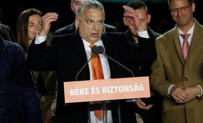 Nationalist Orban erringt Erdrutschsieg in Ungarn